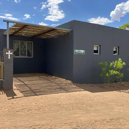 Stellies Accommodation - Room 1 Keetmanshoop Εξωτερικό φωτογραφία