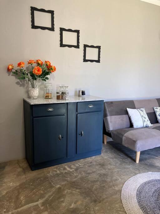 Stellies Accommodation - Room 1 Keetmanshoop Εξωτερικό φωτογραφία